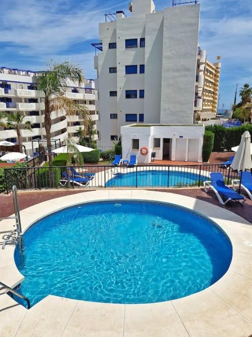 Acogedor Piso Con Terraza Y Parking! Apartment Benalmadena Exterior photo